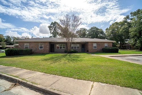 Lipsey Homes brick apartments