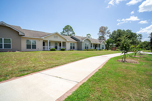 Front view of Arcadia Courtside Apartments