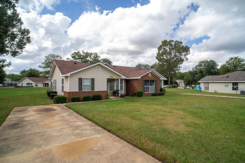 Lane Landings siding and brick home